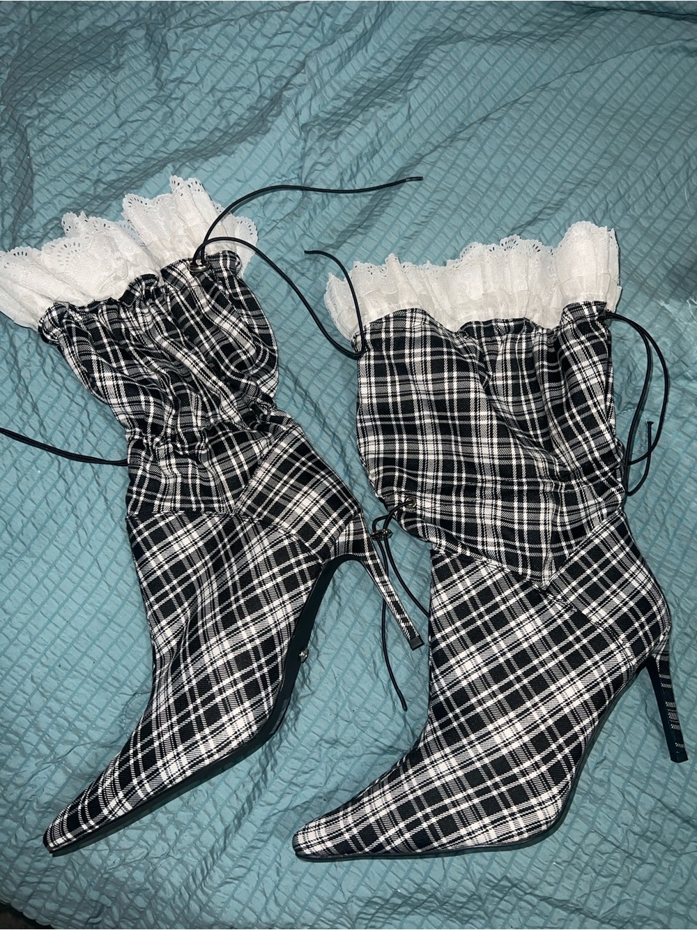 Plaid Pointed-Toe Lace-Cuff Women's Heeled Booties - Black & White